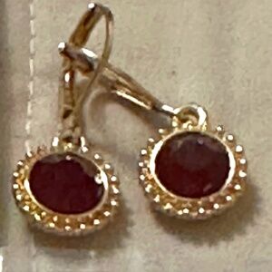 2/$15 Beautiful gold tone drop earrings deep red colored stones